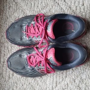 Brooks shoes